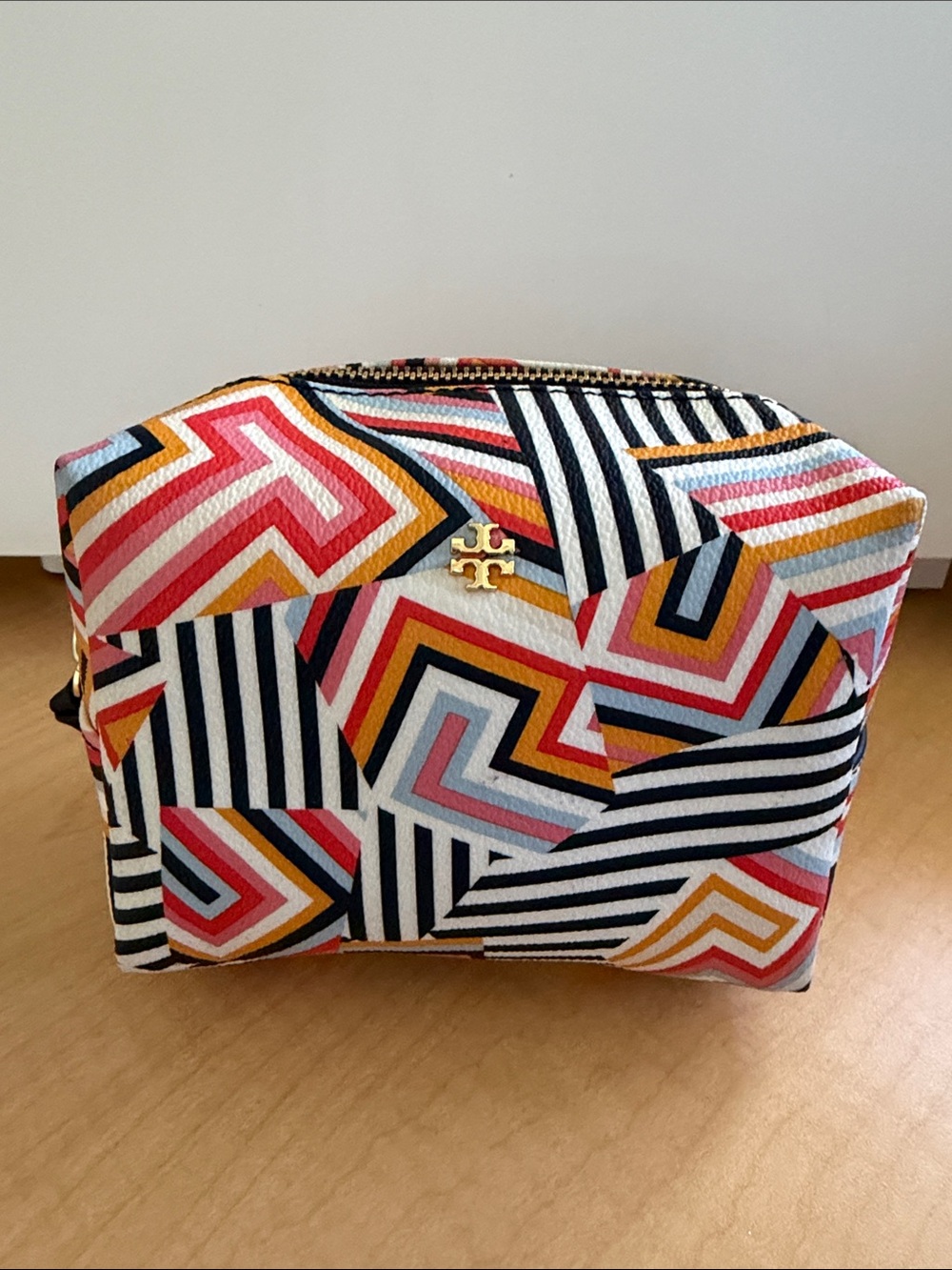 Tory Burch Multicolor Striped Geometric Cosmetic Case